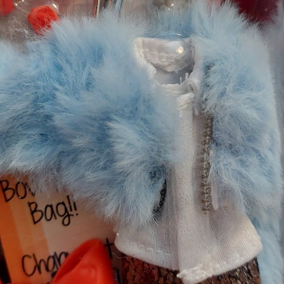 BRATZ METALLIC MADNESS RAYA - Picture 4 of 7